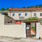 House Julija Apartment
