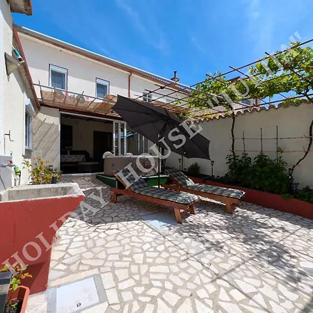 Apartment House Julija