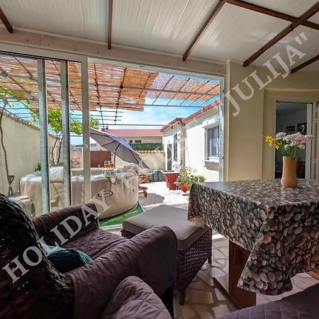 Apartment House Julija